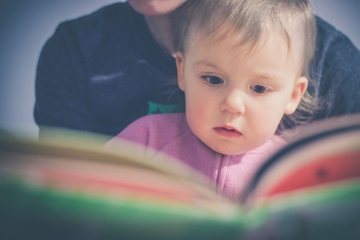baby reading