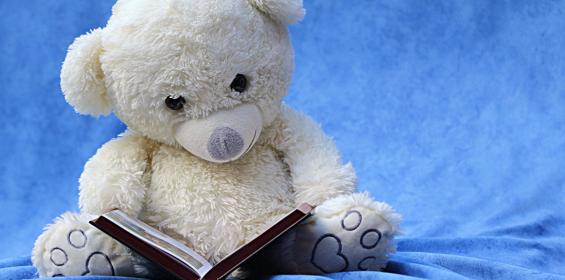 Teddy Bear Reading